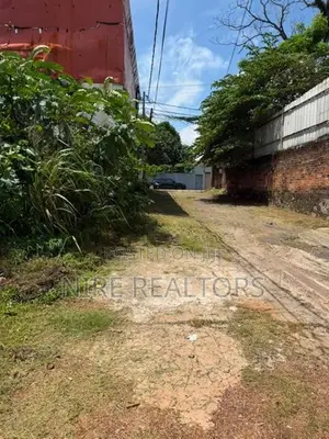 Prime 55.7-Perch Land for Sale in Nawala