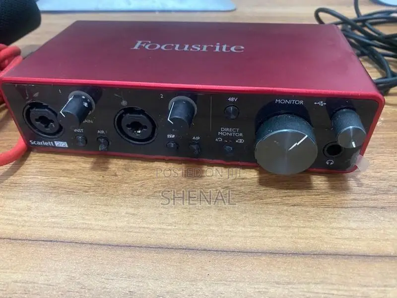 Focusrite Scarlett 2i2 3rd Gen Bundle