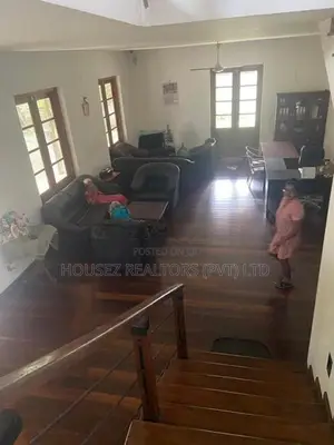 Luxury 5-Bedroom Mansion with 110 Perches for Sale in Malabe