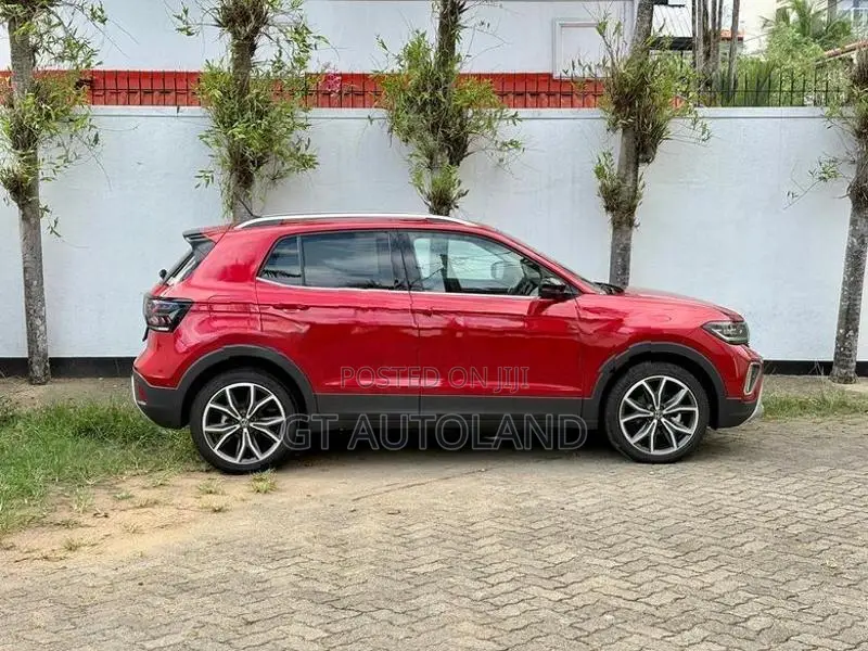 Volkswagen T-Cross tsi Style R Line 2024