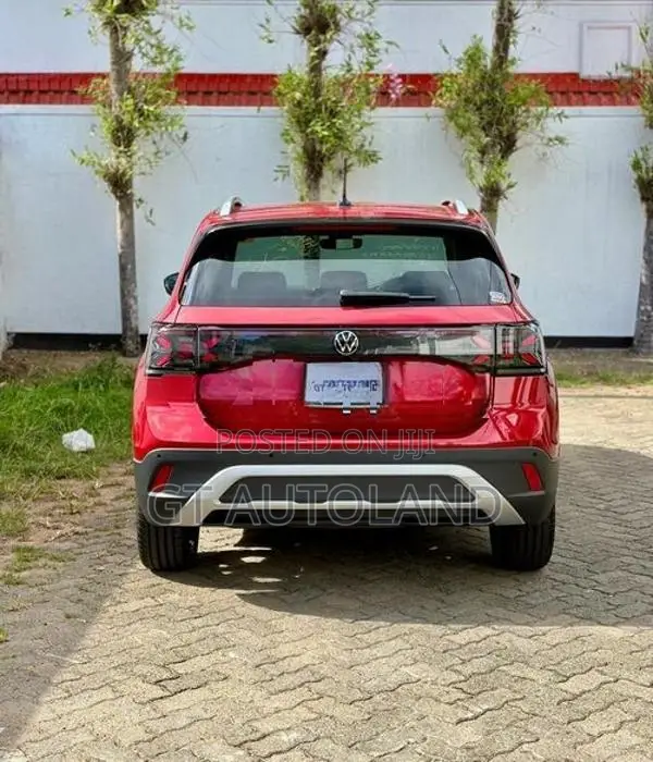 Volkswagen T-Cross tsi Style R Line 2024