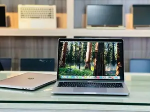 Apple Macbook Pro 2020 Intel I5 +16GB RAM 512GB SSD