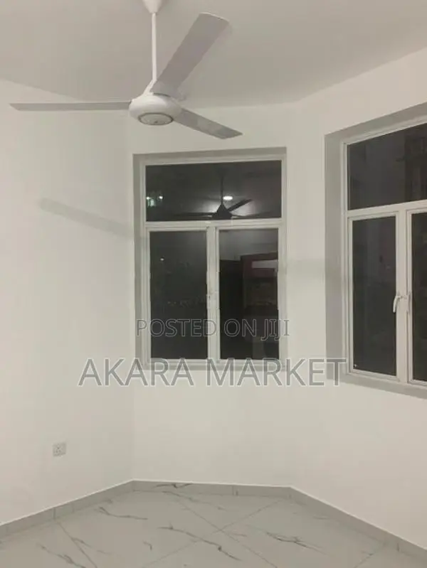 Aston Residencies - Unfurnished Apartment for Rent A40533 Colombo 05