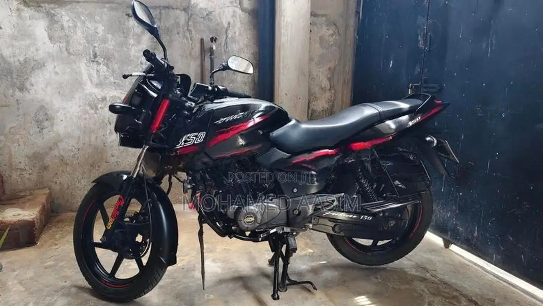 Bajaj Pulsar 150 pulser 2017