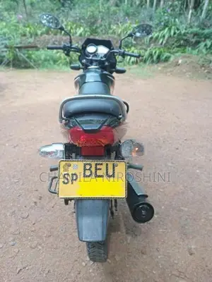 TVS Metro 2018