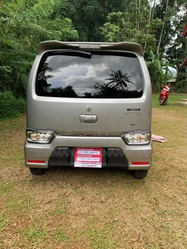 Suzuki Wagon R 2024