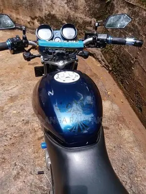 Bajaj Pulsar 150 2004