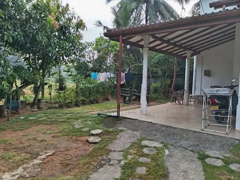 Spacious Two-Storey House for Sale in Meegoda