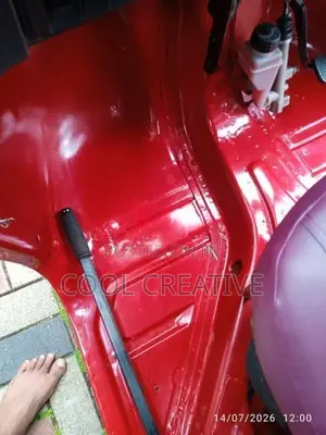 Bajaj RE 2014