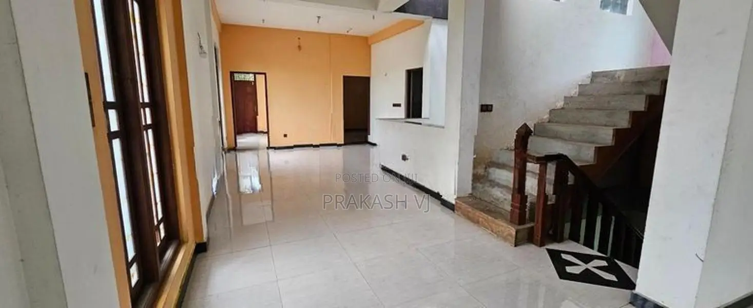 House for Sale - Wattala Hekitta Lane
