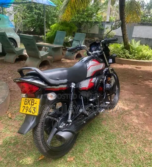 Hero HF Deluxe 2026