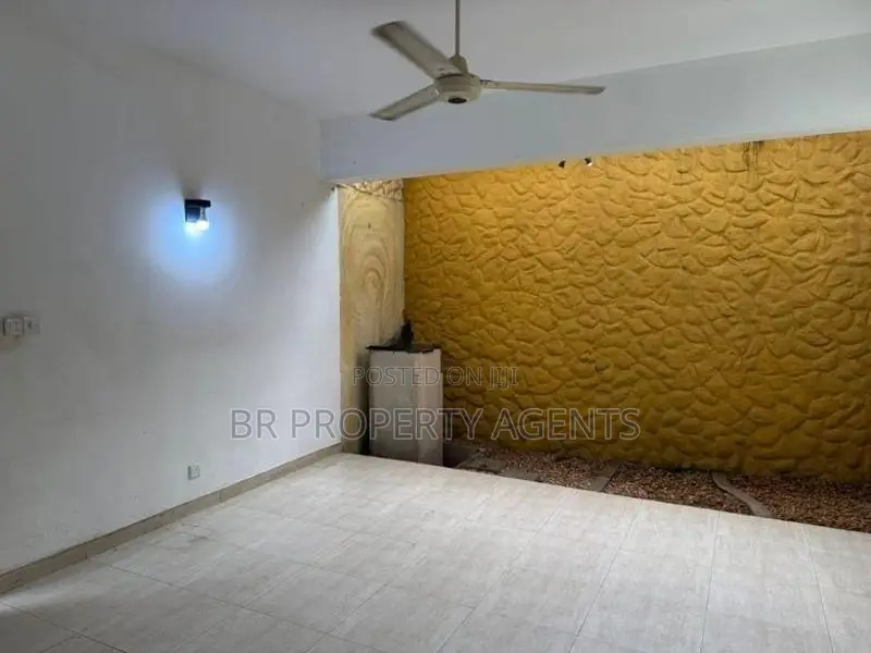 Two Story House for Sale in Kalubowila