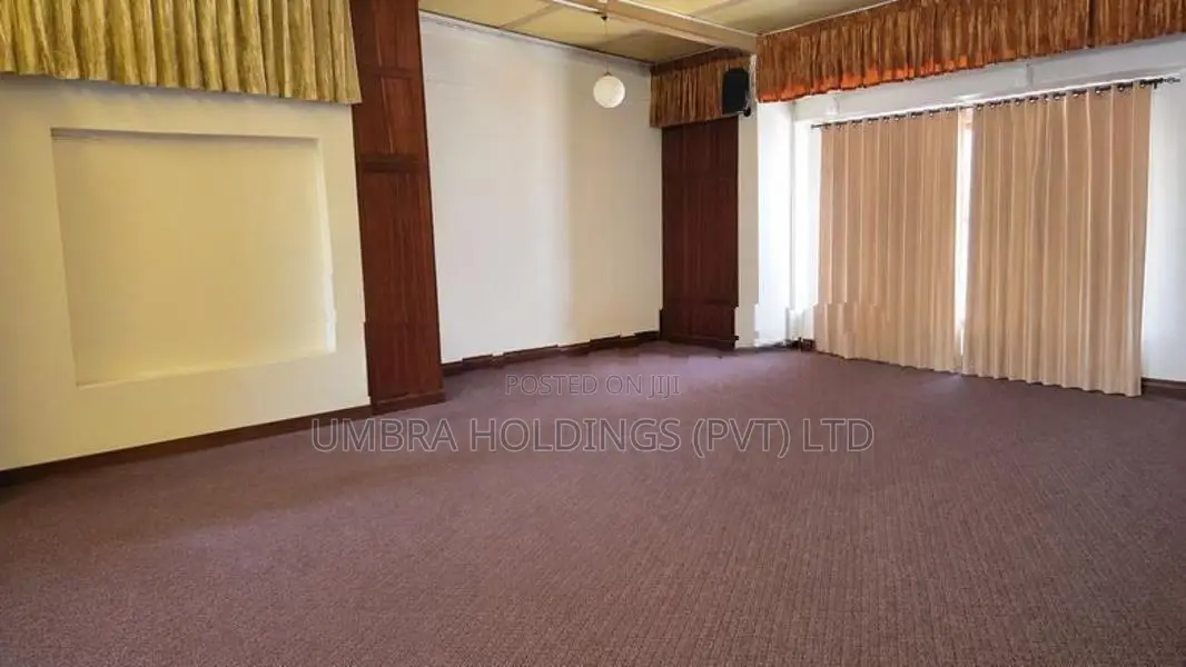 Office Space For Pelawatta Battaramulla - 4024U