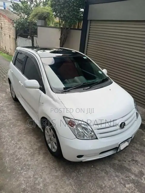Toyota IST 2007