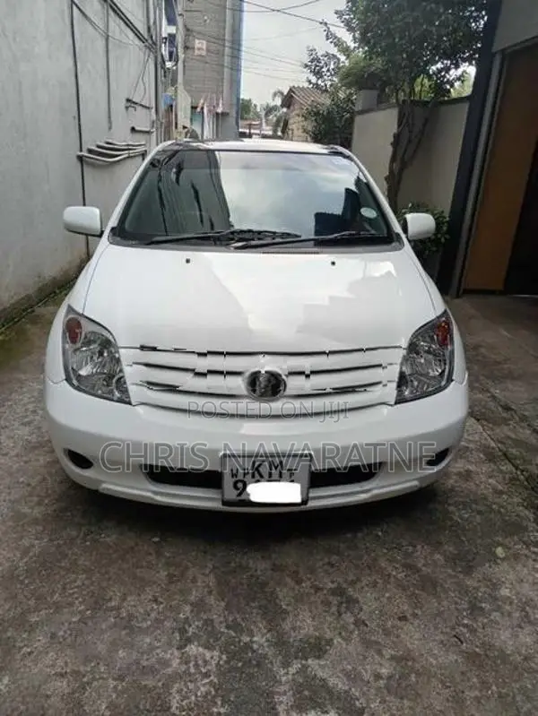 Toyota IST 2007