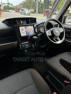 Toyota Roomy 2025