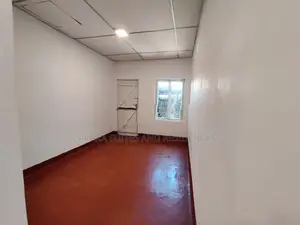 5,000 Sq.Ft - Commercial House for Rent Cp24005
