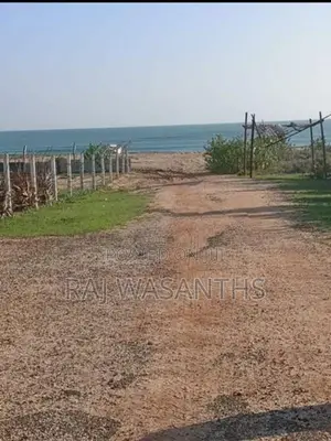 Beach Front Land for Sale Kuchchaveli