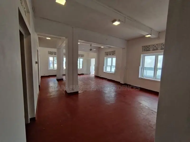 5,000 Sq.Ft - Commercial House for Rent Cp24005