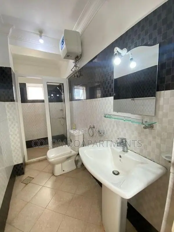 3BHK Apartment for Long-Term Rental in Colombo-05.(CSMP502)