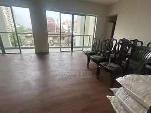 4 Bedroom Apartment for Rent in Kollupitya