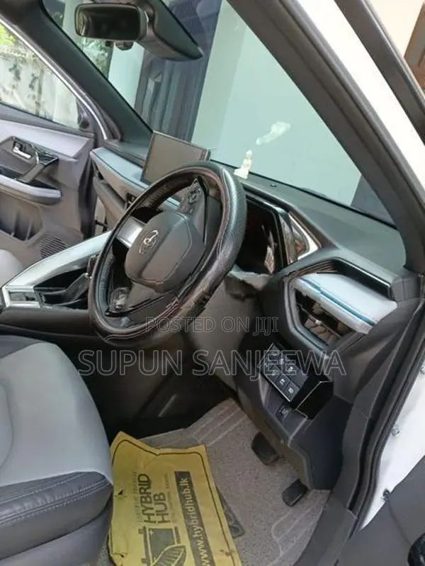 Toyota Yaris Cross 2025