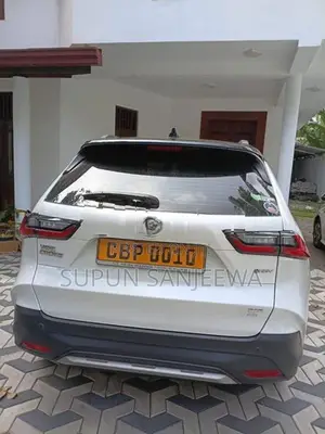 Toyota Yaris Cross 2025
