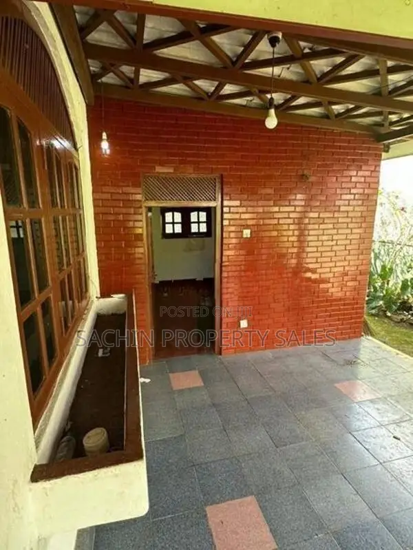 House for Sale in Nalluruwa-Panadura