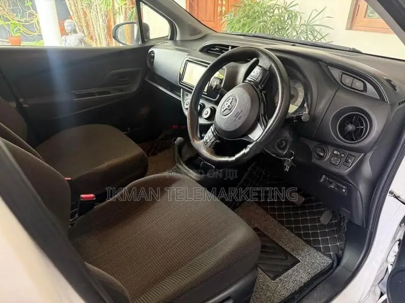 Toyota Vitz 2017