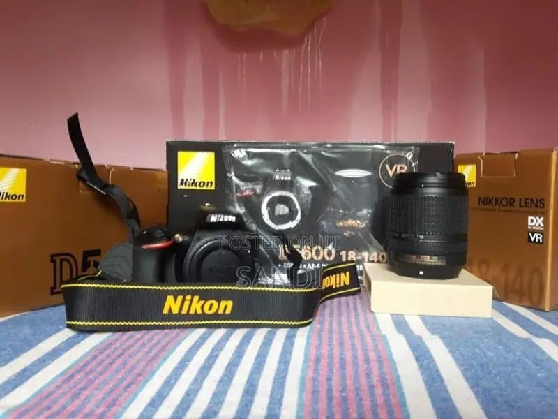 Nikon D5600