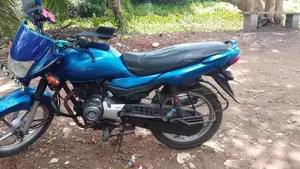Bajaj Platina 100 ES 2015