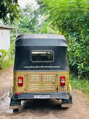 Bajaj RE 1998