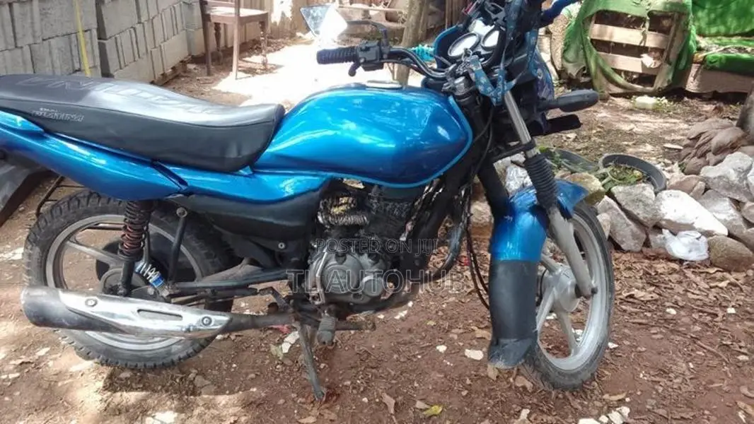 Bajaj Platina 100 ES 2015