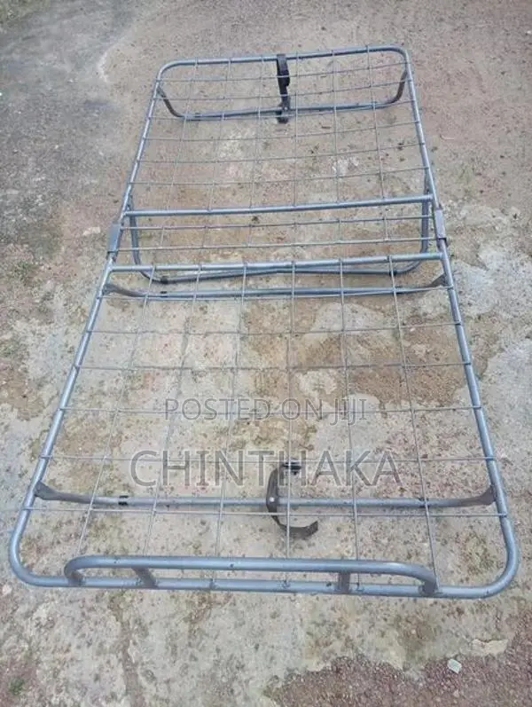 Folding Bed with Mettres
