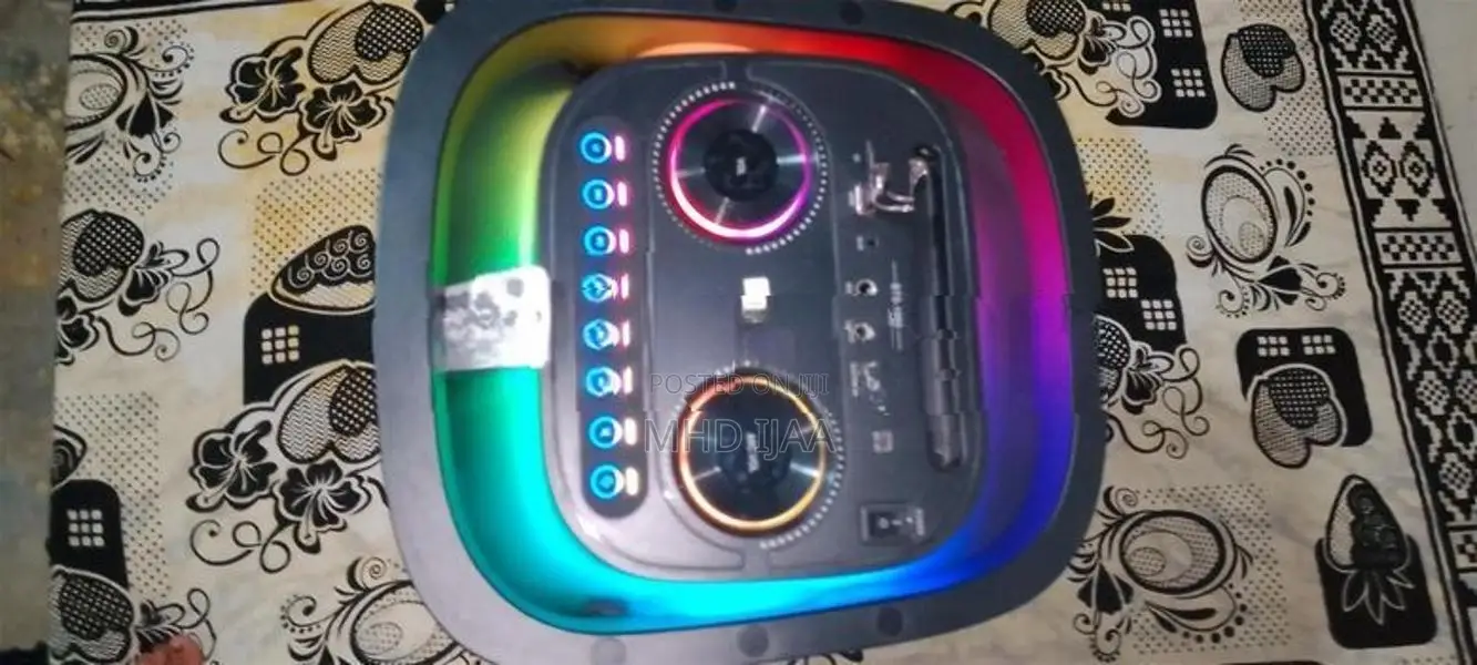 Brodu Party Speaker