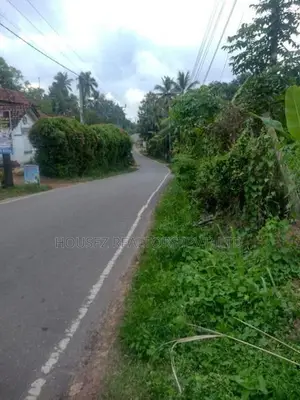 Prime Commercial Land in Ja-Ela