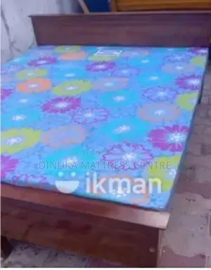 Queen Bed with Mattress 6ft /5ft