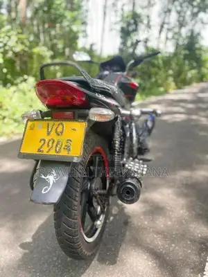 Bajaj Discover 2010