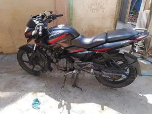 Bajaj Pulsar 135 2016