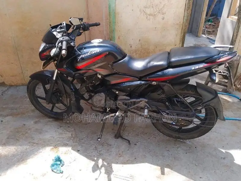 Bajaj Pulsar 135 2016