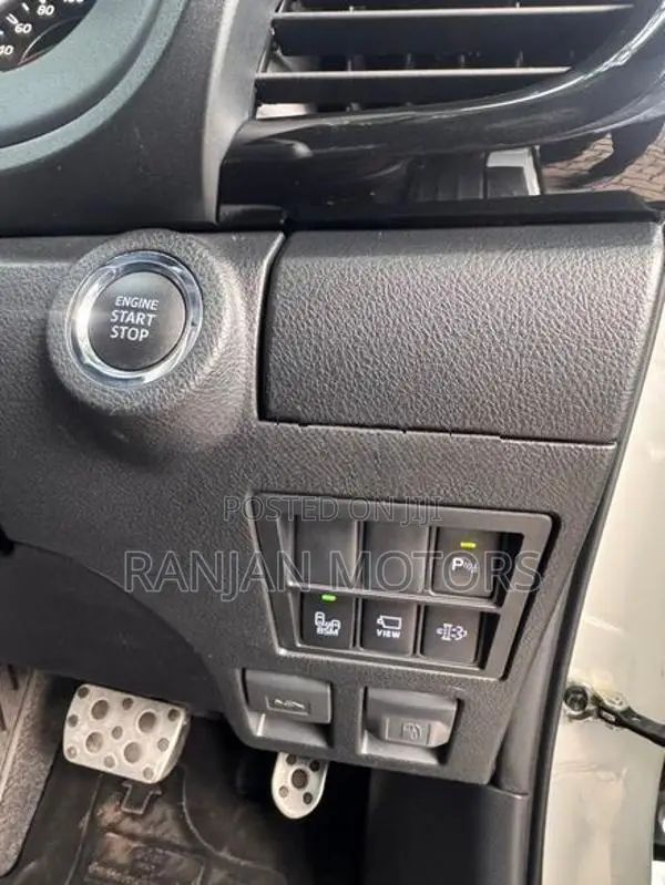 Toyota Hilux Revo GR Sport 2025