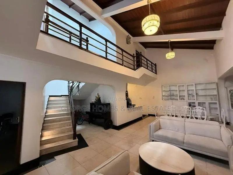 4 Bedroom House for Rent at Colombo 7