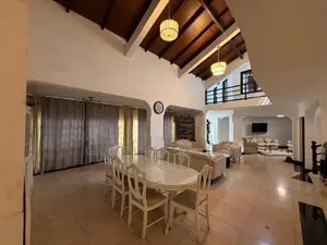 4 Bedroom House for Rent at Colombo 7