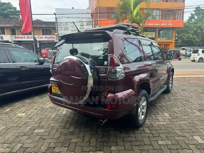 Toyota Land Cruiser Prado GX 2003