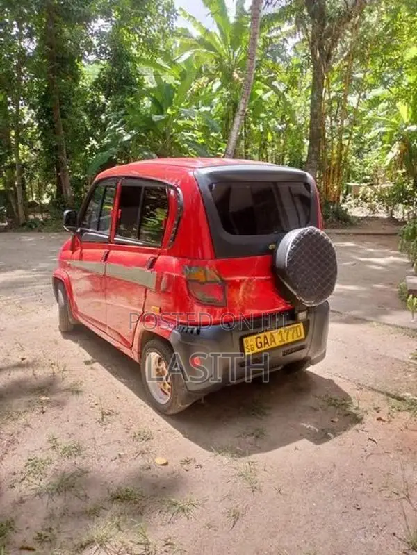 Bajaj Qute 2019