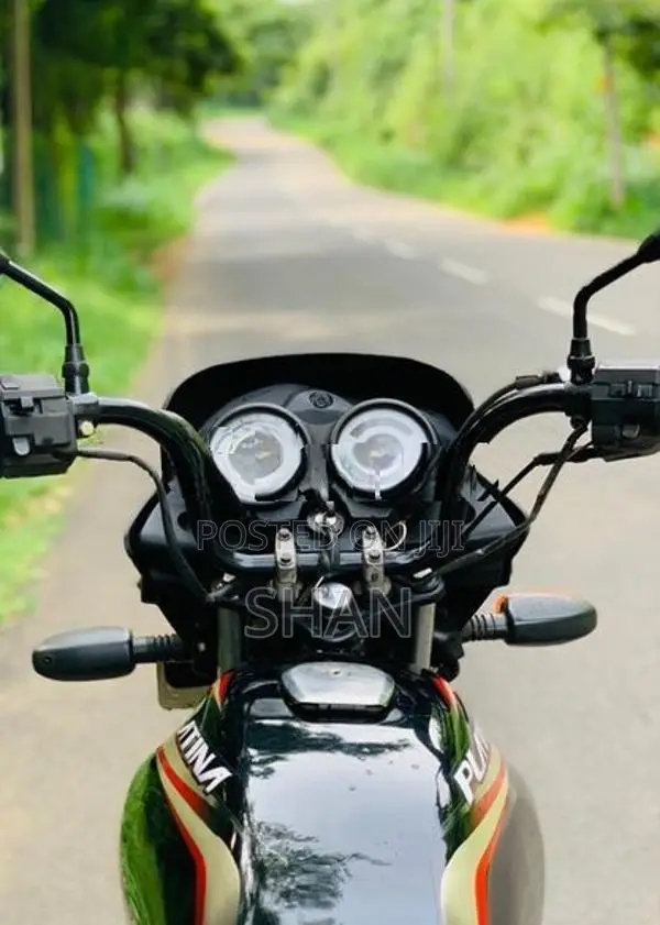 Bajaj Platina 100 2016