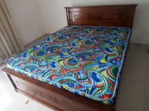 King Size (72-72) Box Bed with Arpico Hybrid Mattress (E-6)
