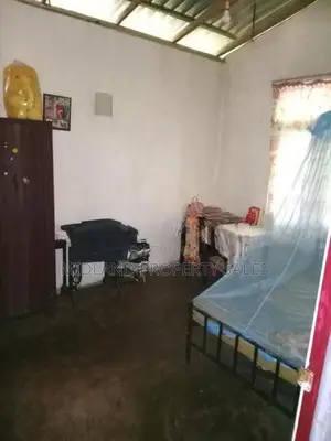 කදාන කපුවාගාර පල්ලිය අසල පර්චස් 10 ඉඩම සමග නව නිවස