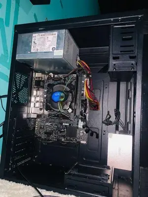 Intel(R) pentium(R) gold G6400 cpu 4.00GHz 4.01GHz PC