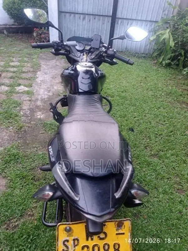 Bajaj Pulsar 135 2011